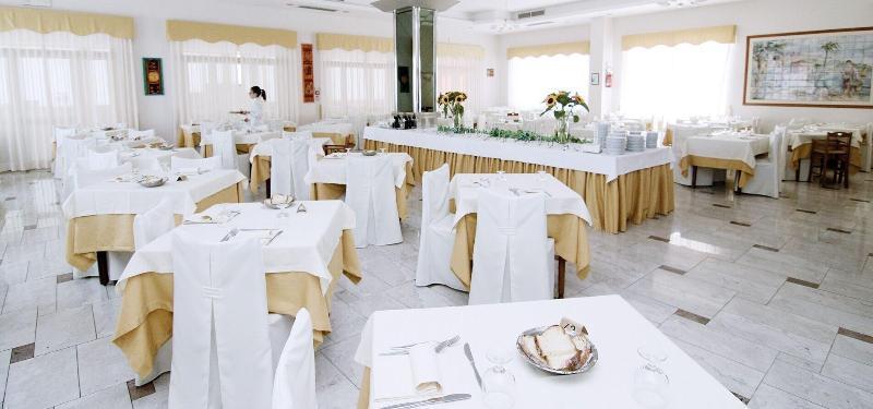 Hotel President Vasto Kültér fotó