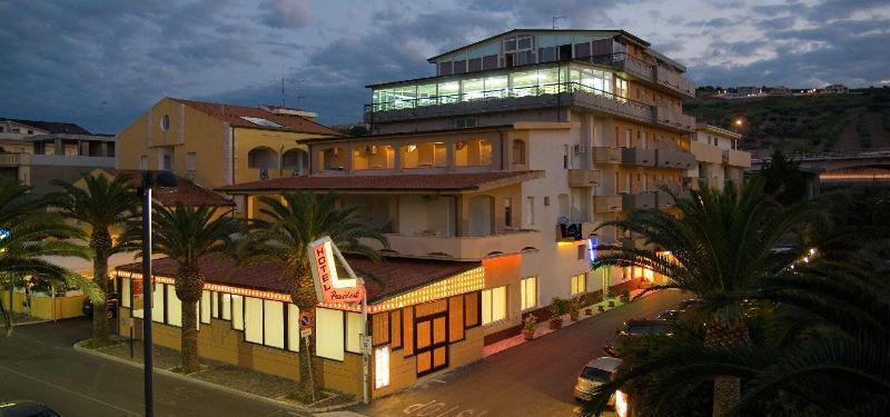 Hotel President Vasto Kültér fotó
