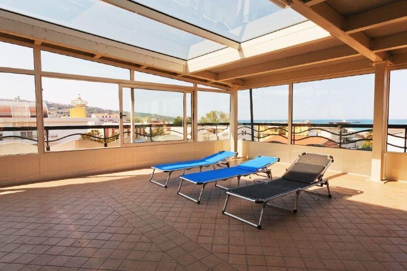 Hotel President Vasto Kültér fotó